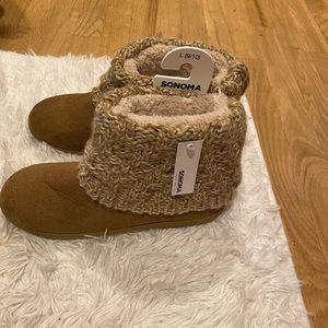 Women’s Slippers